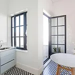 Daire O Aleph, Irresistible Duplex Apt. W/ac And Balcony