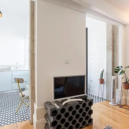 아파트 O Aleph, Irresistible Duplex Apt. W/ac And Balcony *