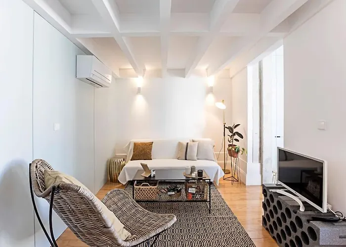 Апартаменты O Aleph, Irresistible Duplex Apt. W/ac And Balcony Порту