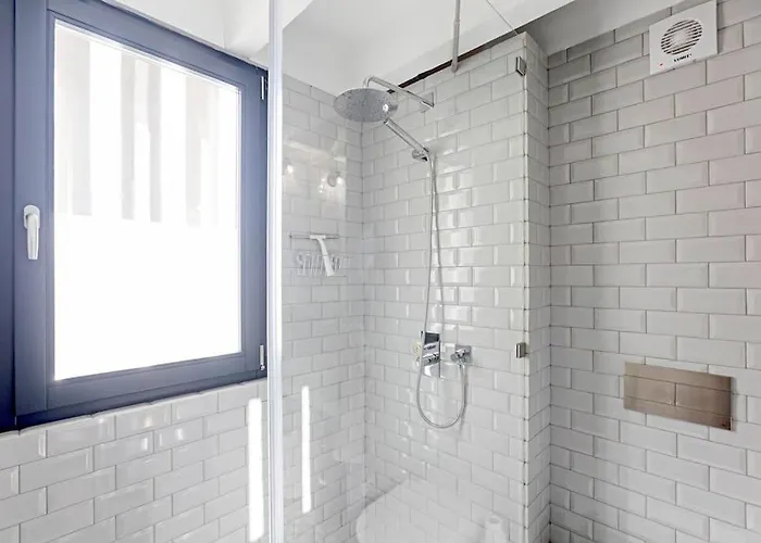 Lägenhet O Aleph, Irresistible Duplex Apt. W/ac And Balcony