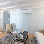 O Aleph, Irresistible Duplex Apt. W/ac And Balcony * 波尔图