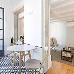 O Aleph, Irresistible Duplex Apt. W/ac And Balcony