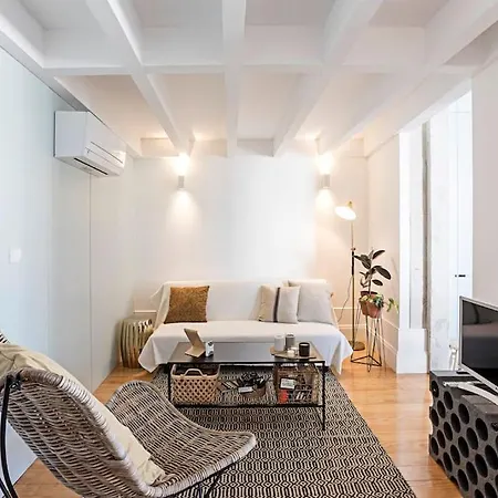 Appartement O Aleph, Irresistible Duplex Apt. W/ac And Balcony Porto